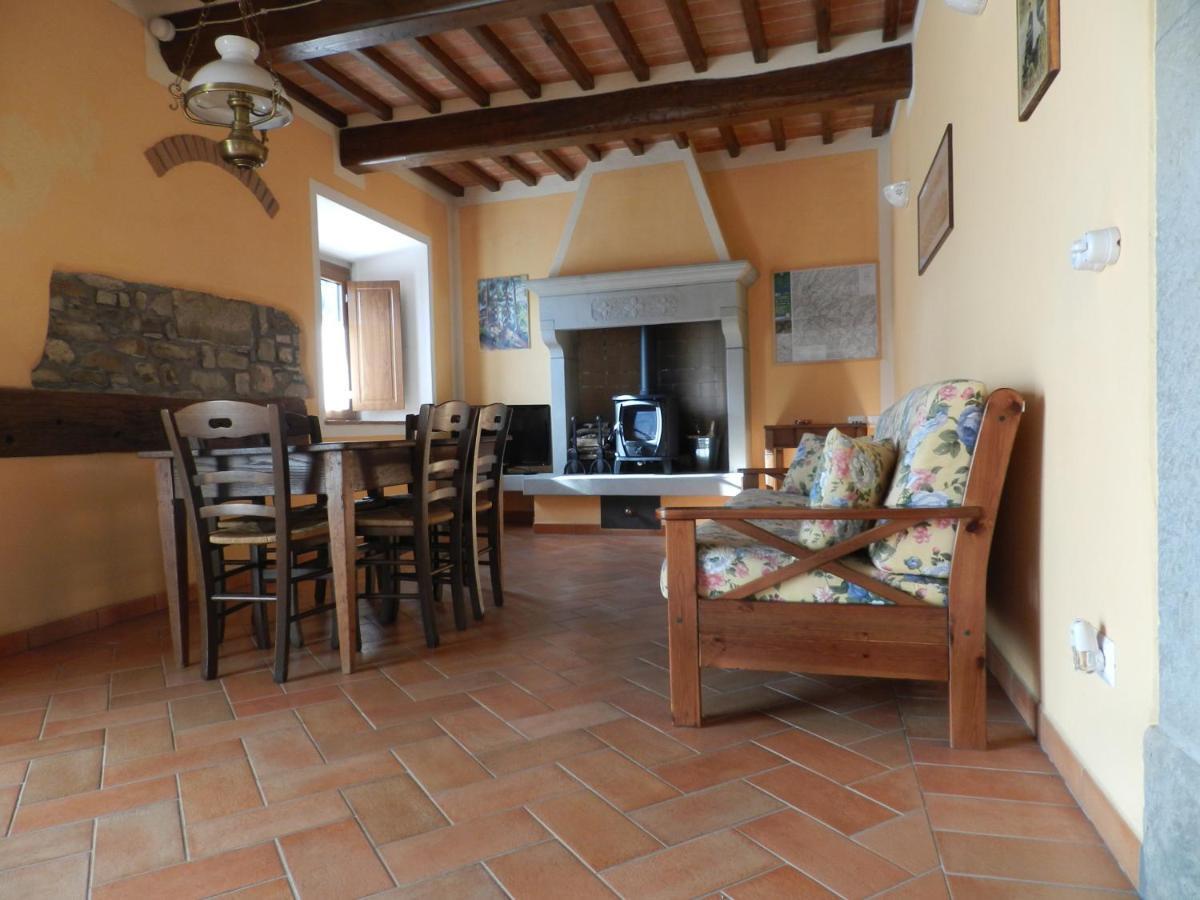 Agriturismo Vezzano Chiusi della Verna Exterior foto